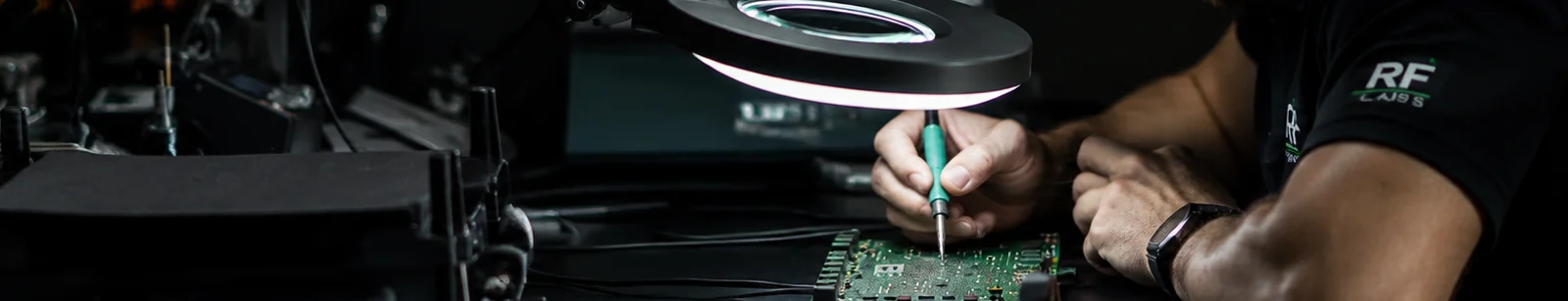 RF test equipment repair and diagnostics bench for RF service engineer jobs